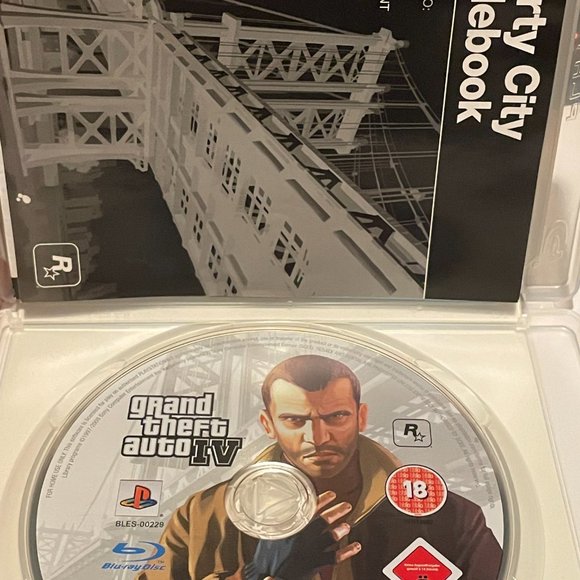 Grand Theft Auto IV Sony PS3 Playstation 3 Complete in Box(PAL Format) - Picture 3 of 3